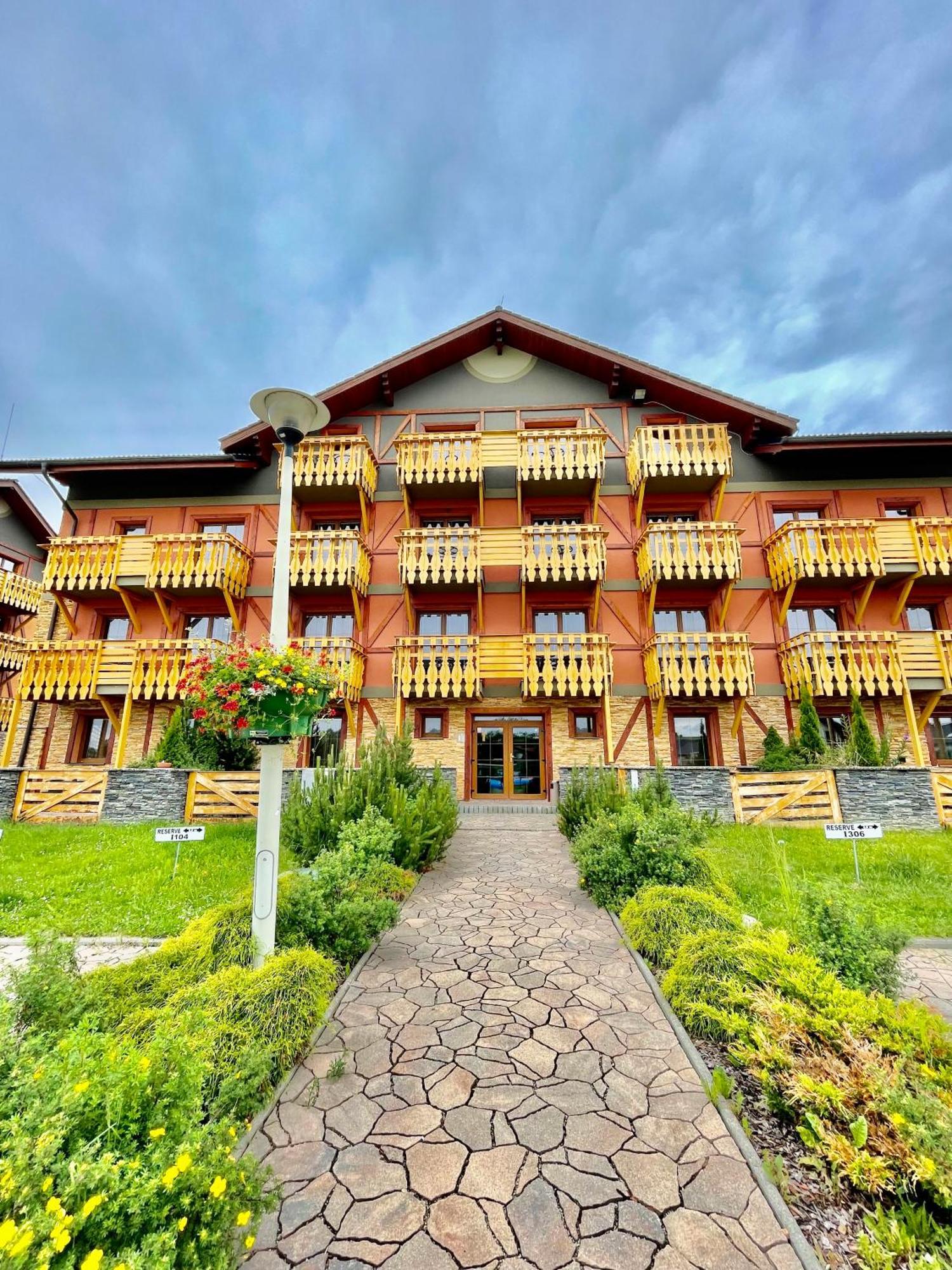 Apartment Kimo - Stunning View Of High Tatras 韦尔卡鲁穆尼卡 外观 照片